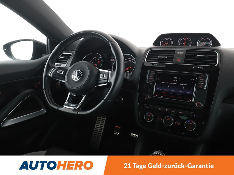 Volkswagen Scirocco 2.0 TSI Sport R-Line BMT *XENON*PDC*BT* — photo 13