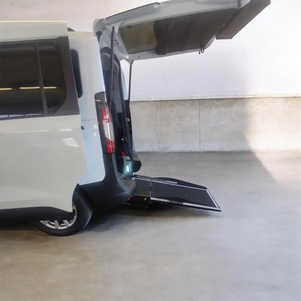 Ford Tourneo Courier 2026