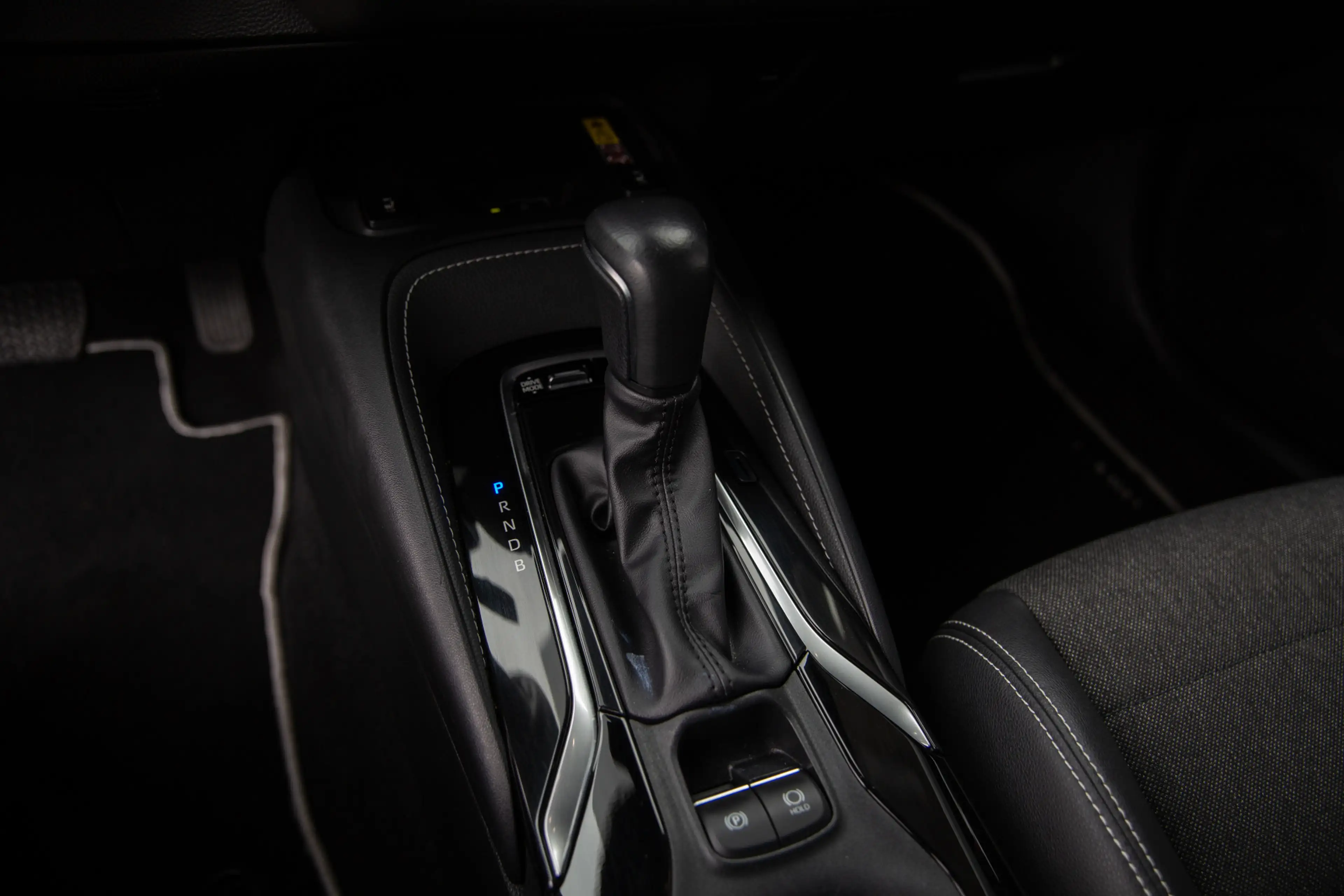 Toyota Corolla Touring Sports Hybrid 140 Active , Achteruitrijcam — photo 19