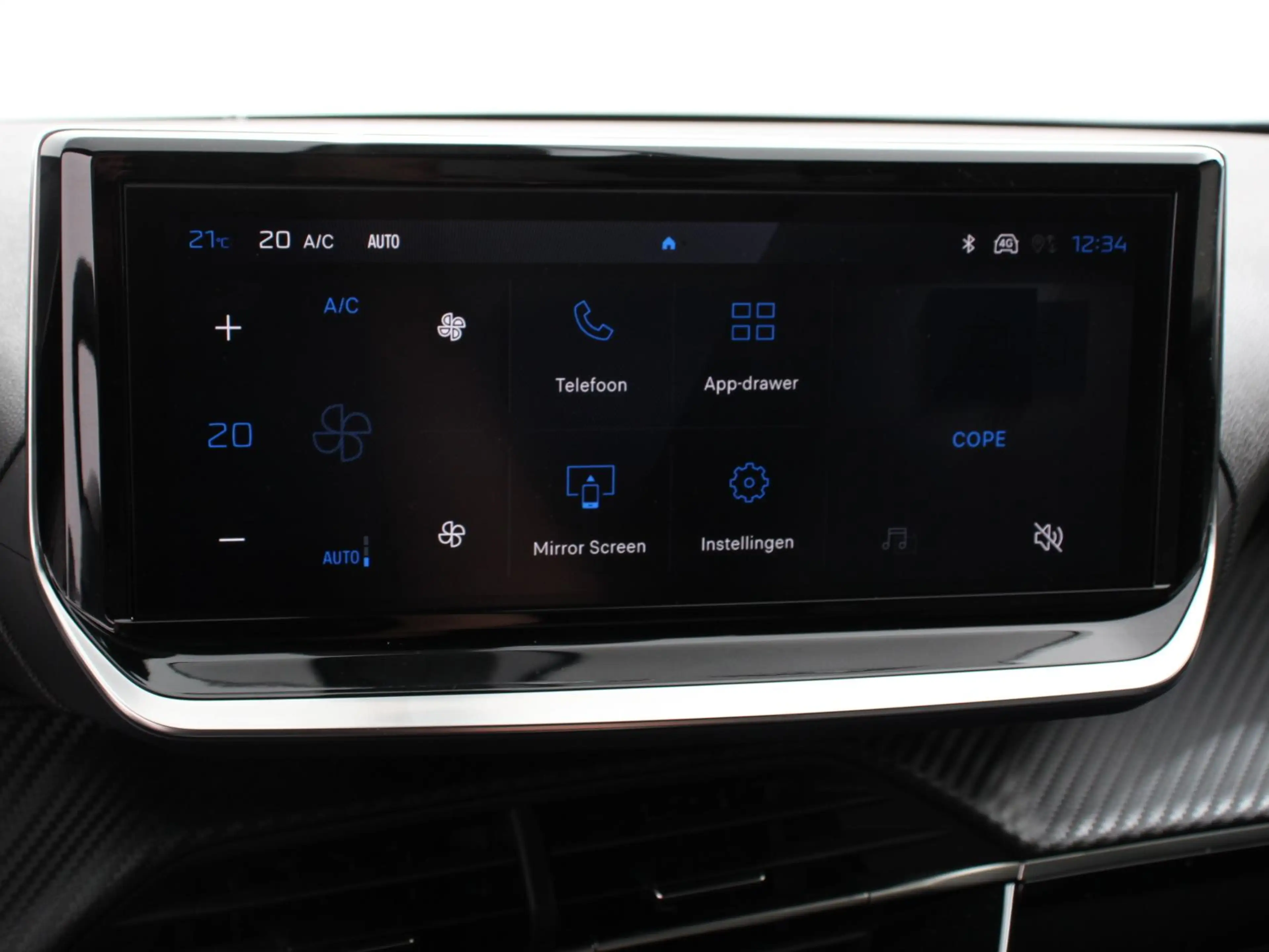 Peugeot e-2008 EV Allure Pack 54 kWh Navigatie Apple Carplay/Andr — photo 12