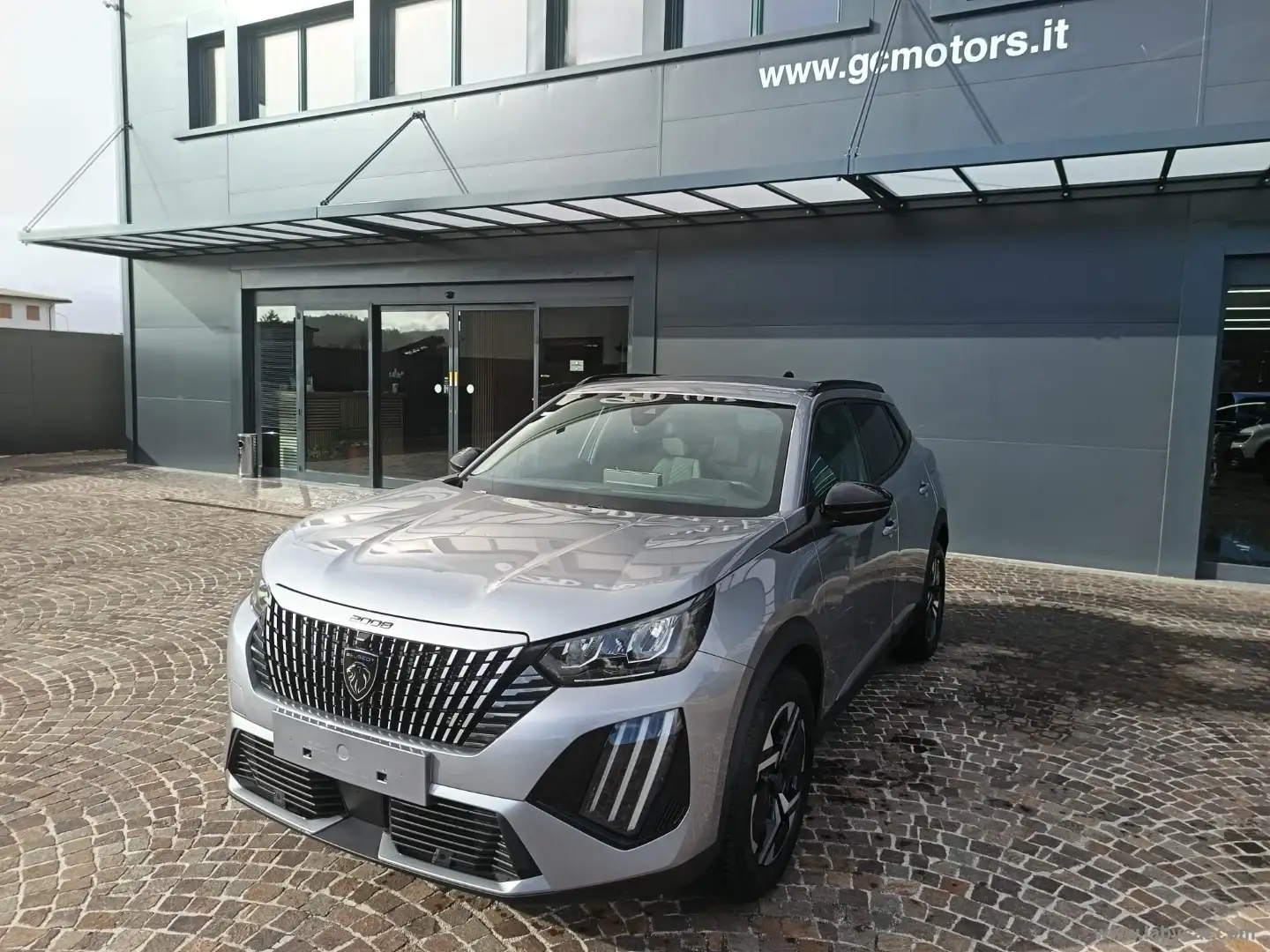 Peugeot 2008 PureTech 100 S&S Allure Grigio - 1