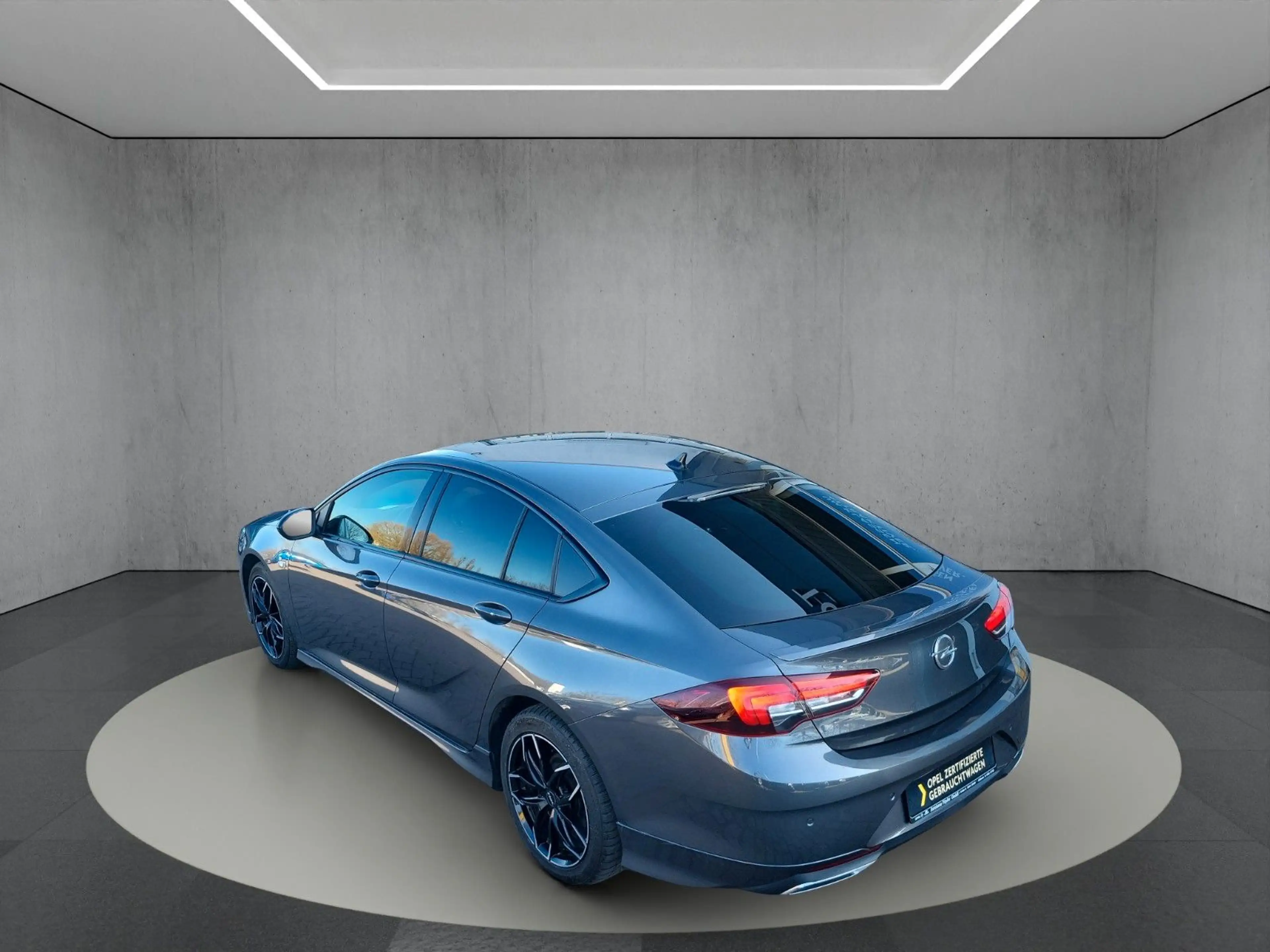 Opel Insignia B "Grand Sport" Premium Ultimate 4x4 — photo 11