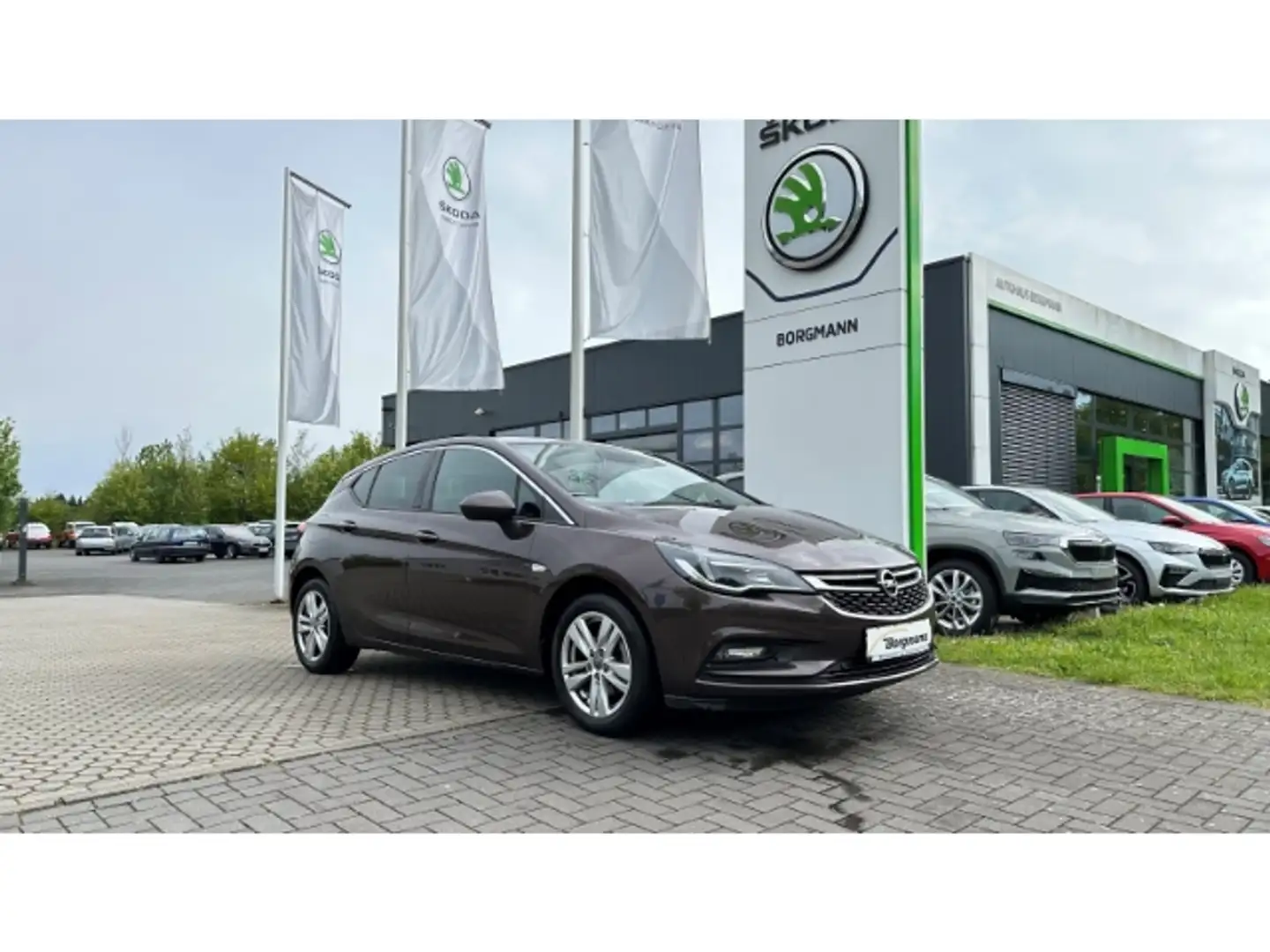 Opel Astra K Dynamic 1.4 Turbo (92KW)6Gang Navi Apple CarPlay Brązowy - 1