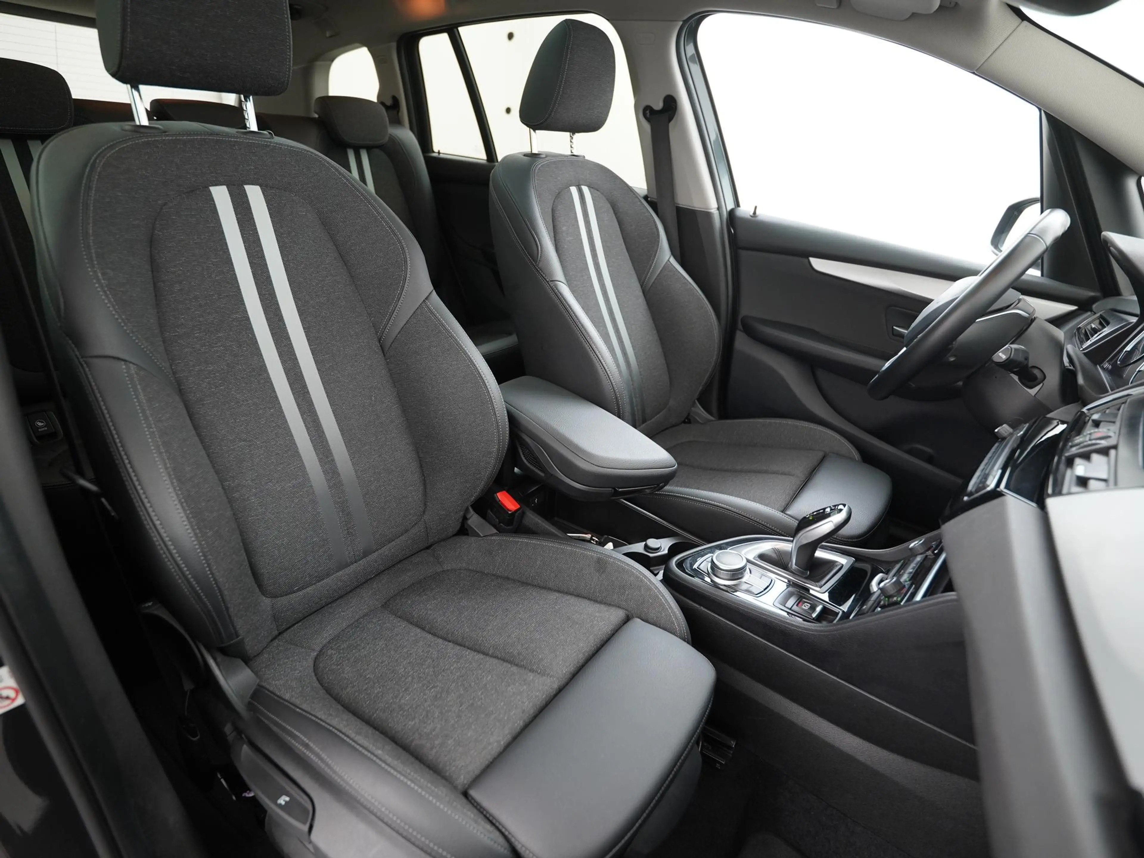 BMW 218 2-serie Active Tourer 218i Design Automaat | Panor — photo 27