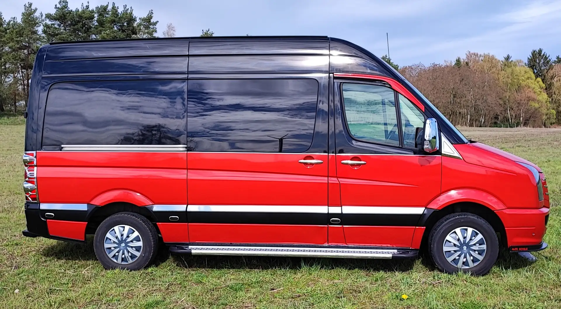Volkswagen Crafter Wohnmobil neu ausgebaut top Zustand Zahnriemen neu Schwarz - 2