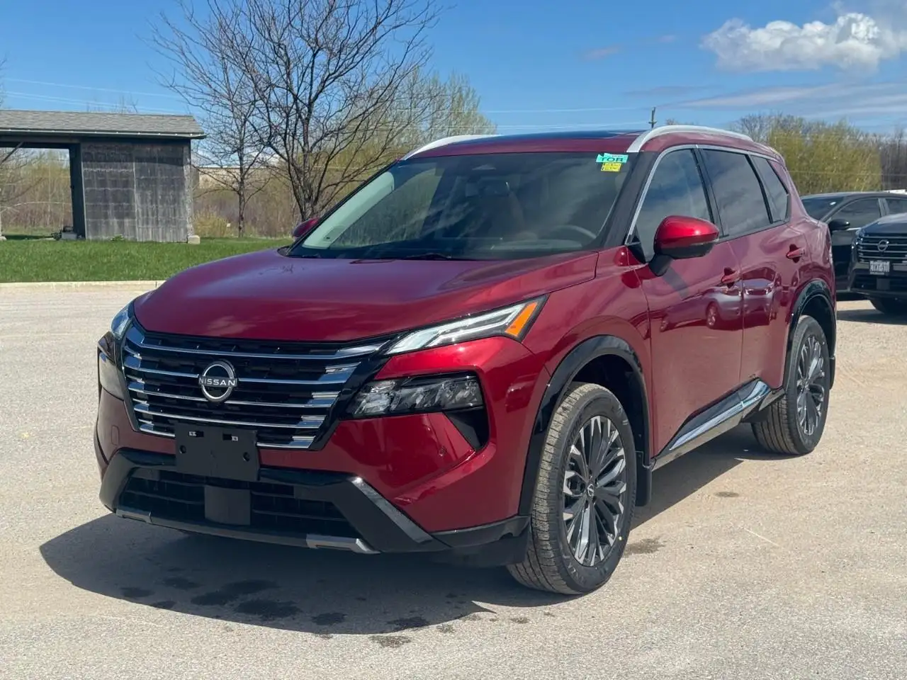Nissan Rogue снимка Nissan Rogue