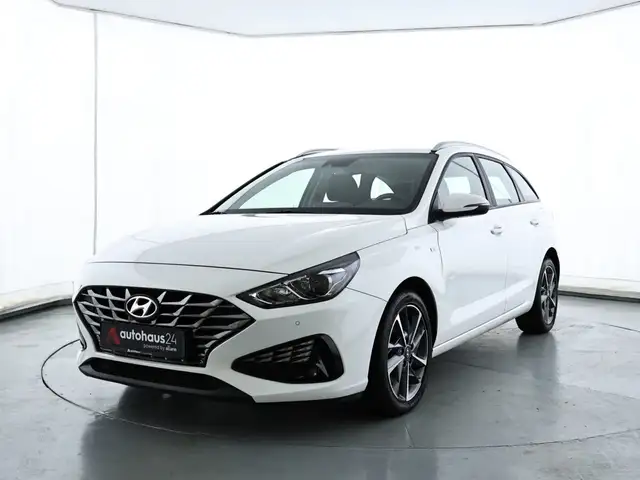 Hyundai I30 view 3