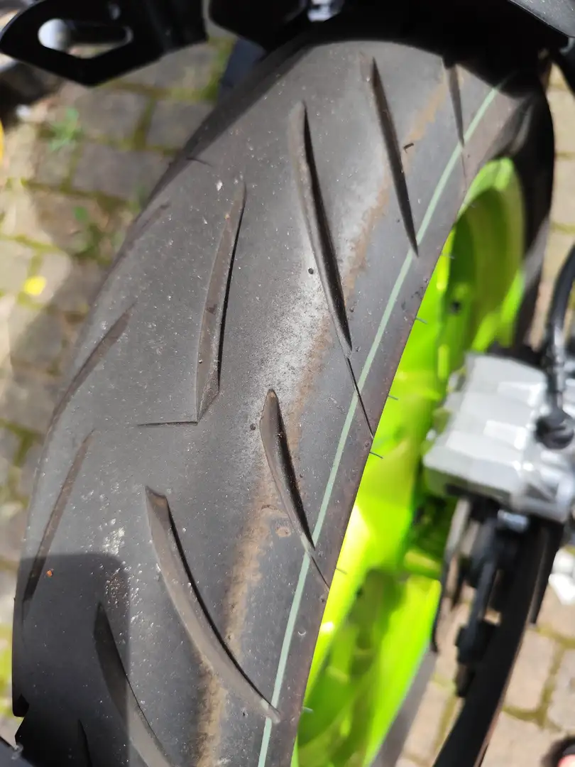 Keeway RKF 125 Grün - 2