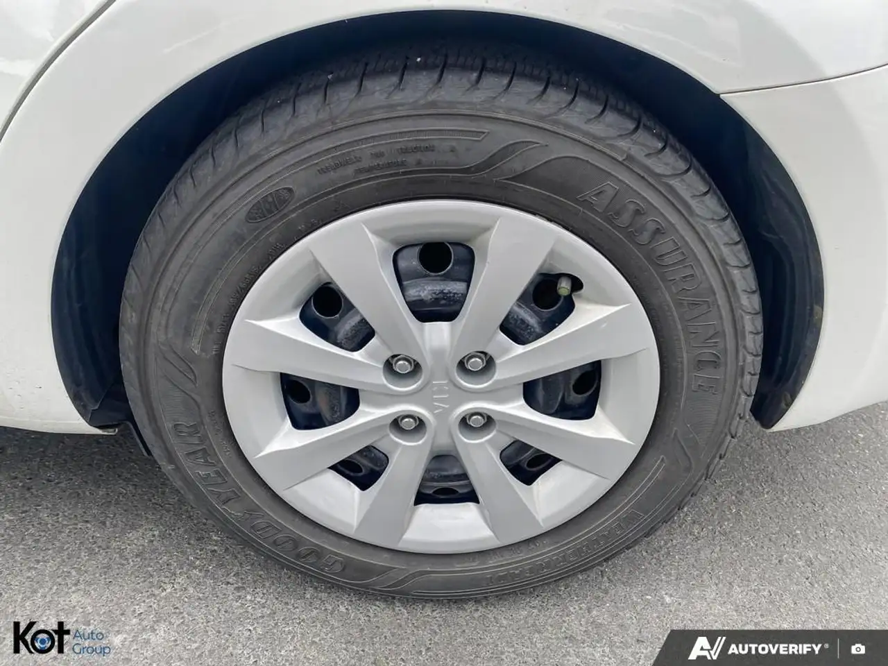Kia Rio снимка Kia Rio