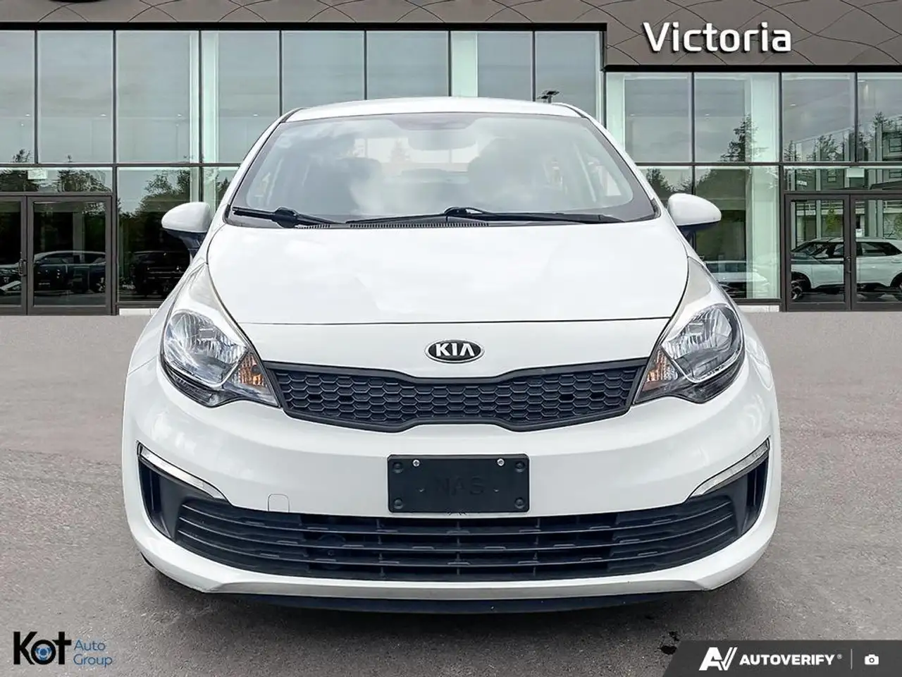Kia Rio снимка Kia Rio