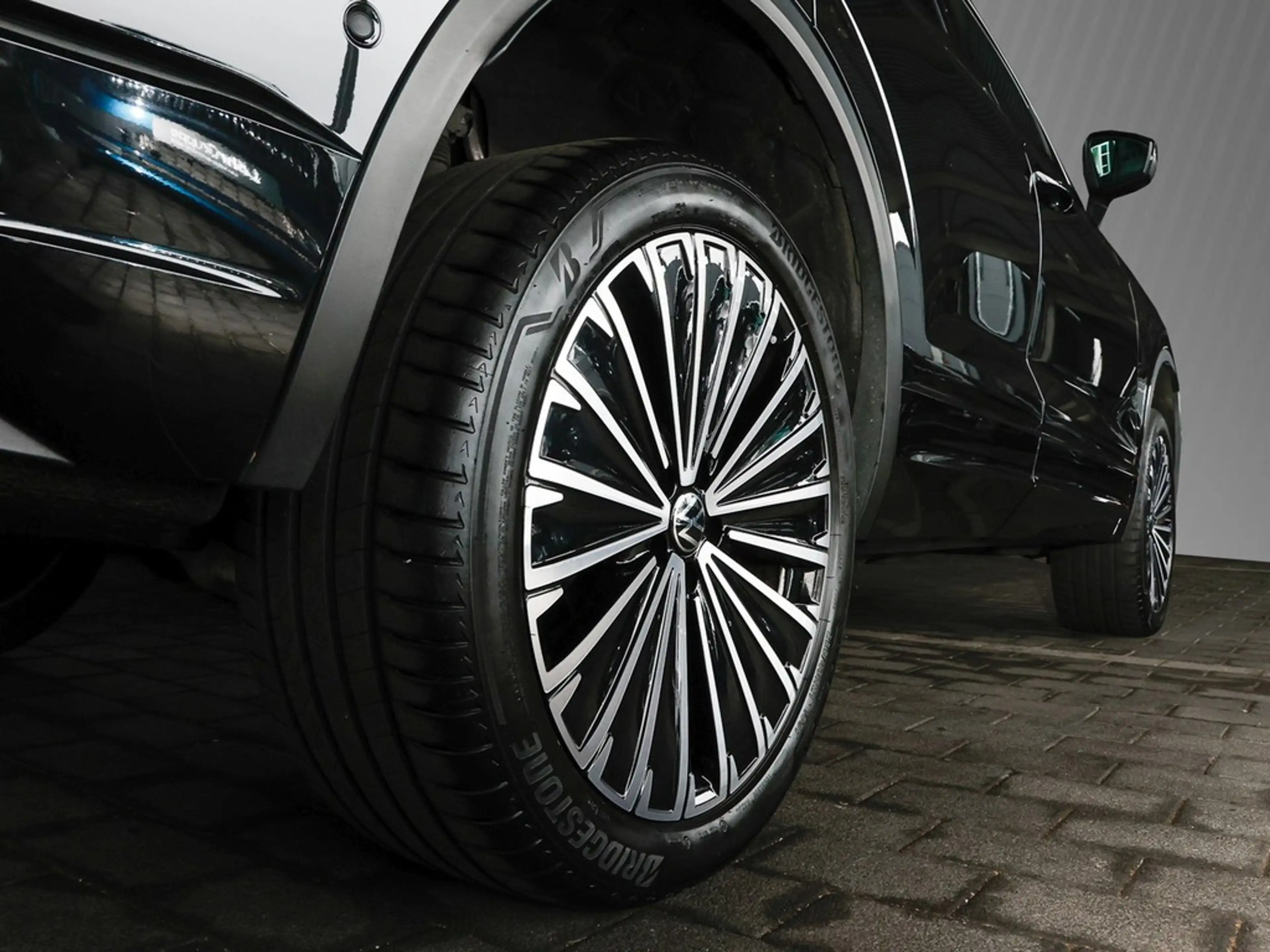 Volkswagen Touareg 3.0 TDI Elegance 4Mo AHK/RFK/Leder — photo 5