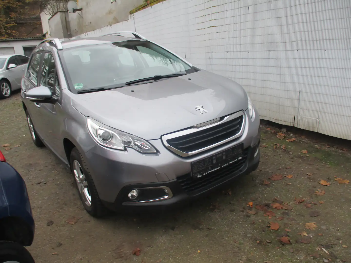 Peugeot 2008 e-HDi FAP 92 STOP, Navi Gris - 2