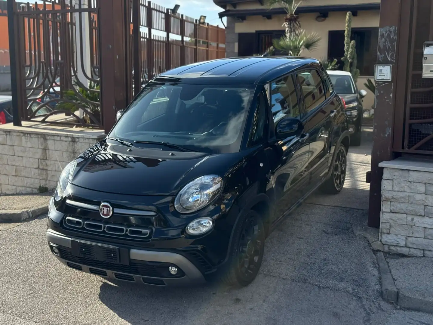 Fiat 500L 1.4 95 CV S&S Cross Schwarz - 2