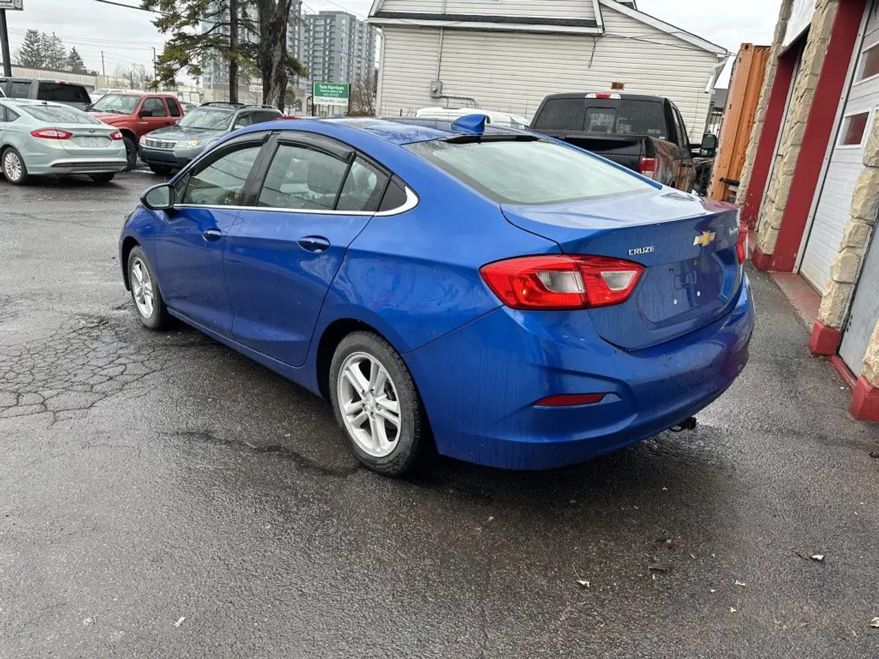 Chevrolet Cruze снимка Chevrolet Cruze