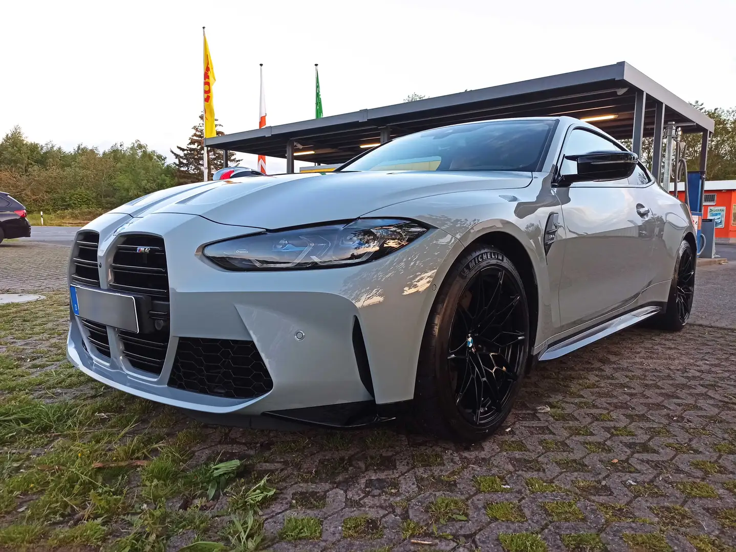 BMW M4 Coupe | Brooklyn Grey | Merino Leder | Top-Zustand Grau - 2