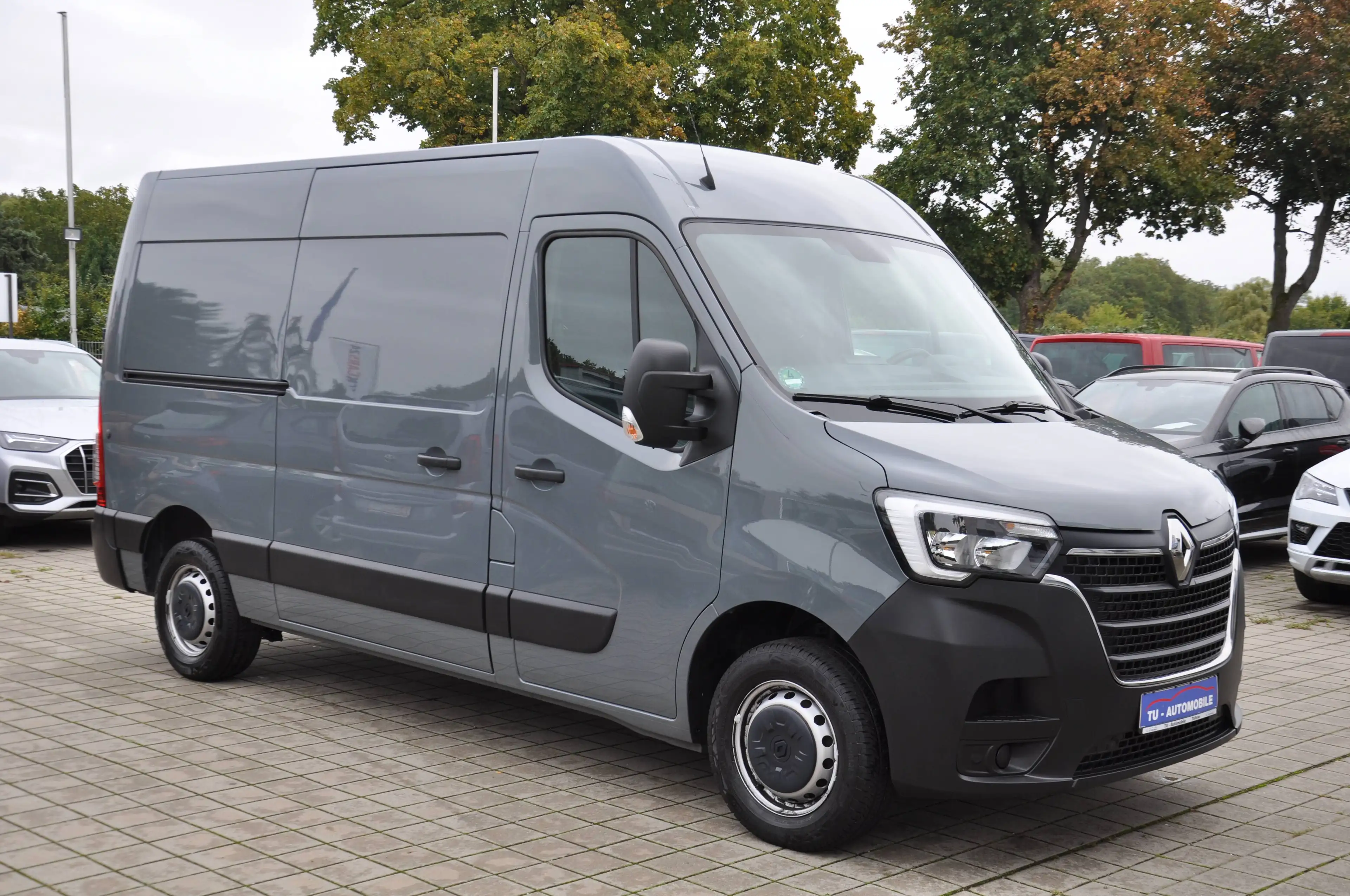 Renault Master Master Kasten L2H2 HKa 3,3t Automatik-Klima-1.Hand-MwSt. ausweisbar