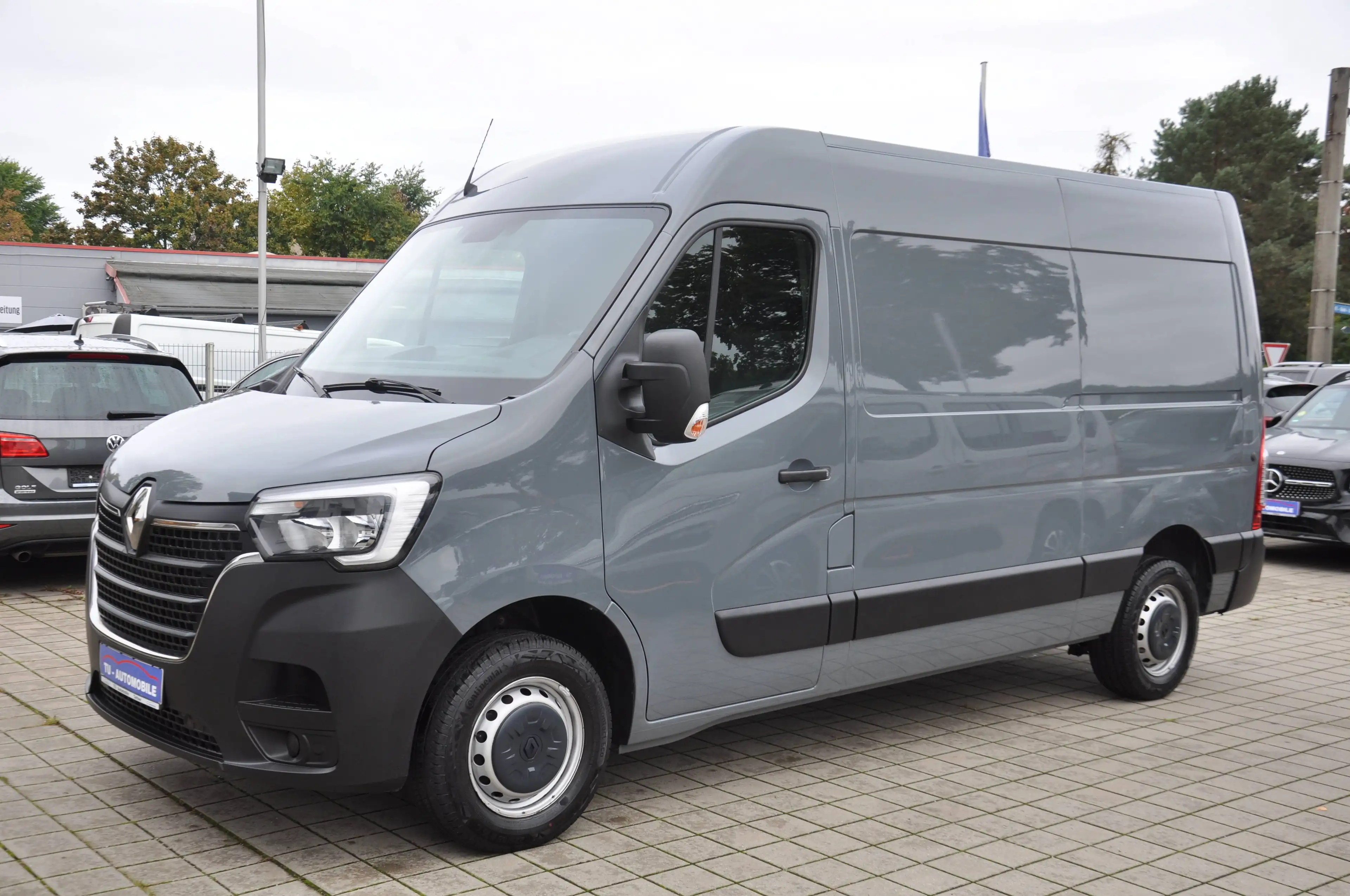 Renault Master Master Kasten L2H2 HKa 3,3t Automatik-Klima-1.Hand-MwSt. ausweisbar — photo 6