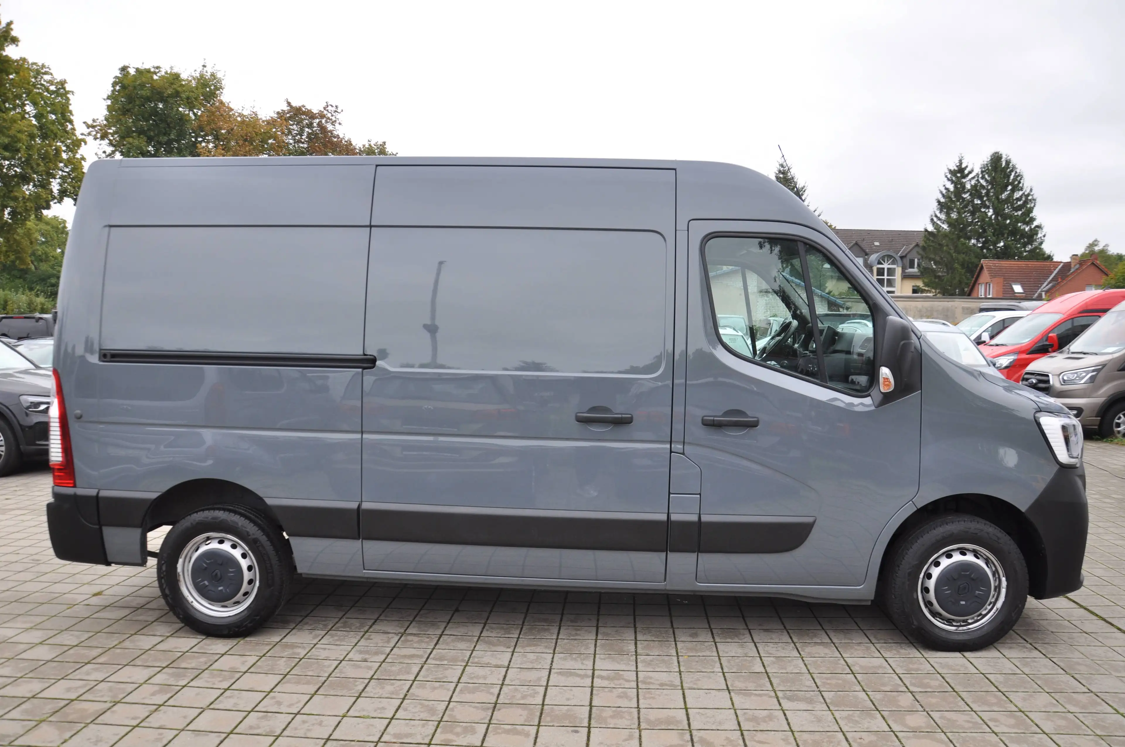 Renault Master Master Kasten L2H2 HKa 3,3t Automatik-Klima-1.Hand-MwSt. ausweisbar — photo 15
