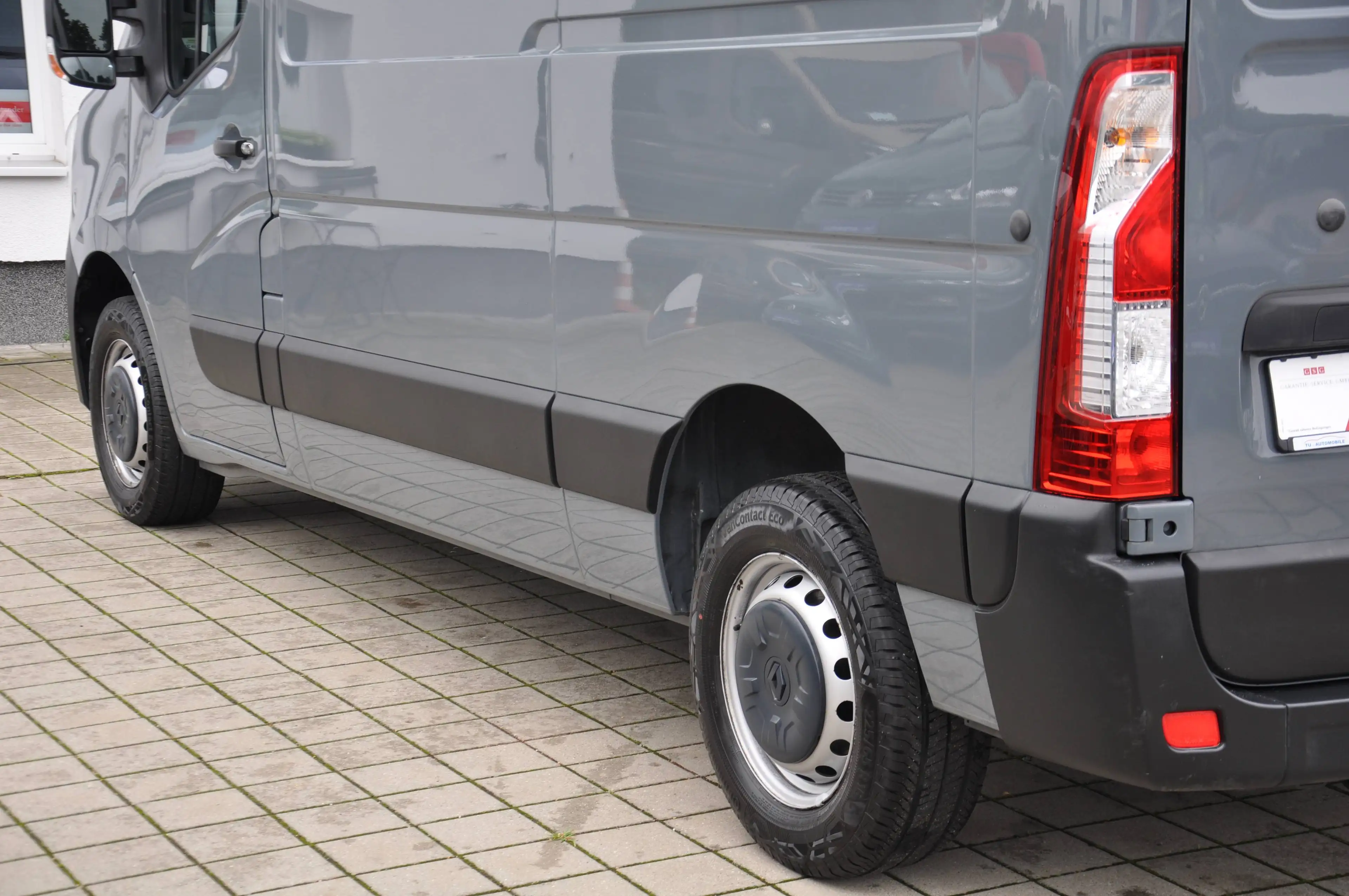 Renault Master Master Kasten L2H2 HKa 3,3t Automatik-Klima-1.Hand-MwSt. ausweisbar — photo 11