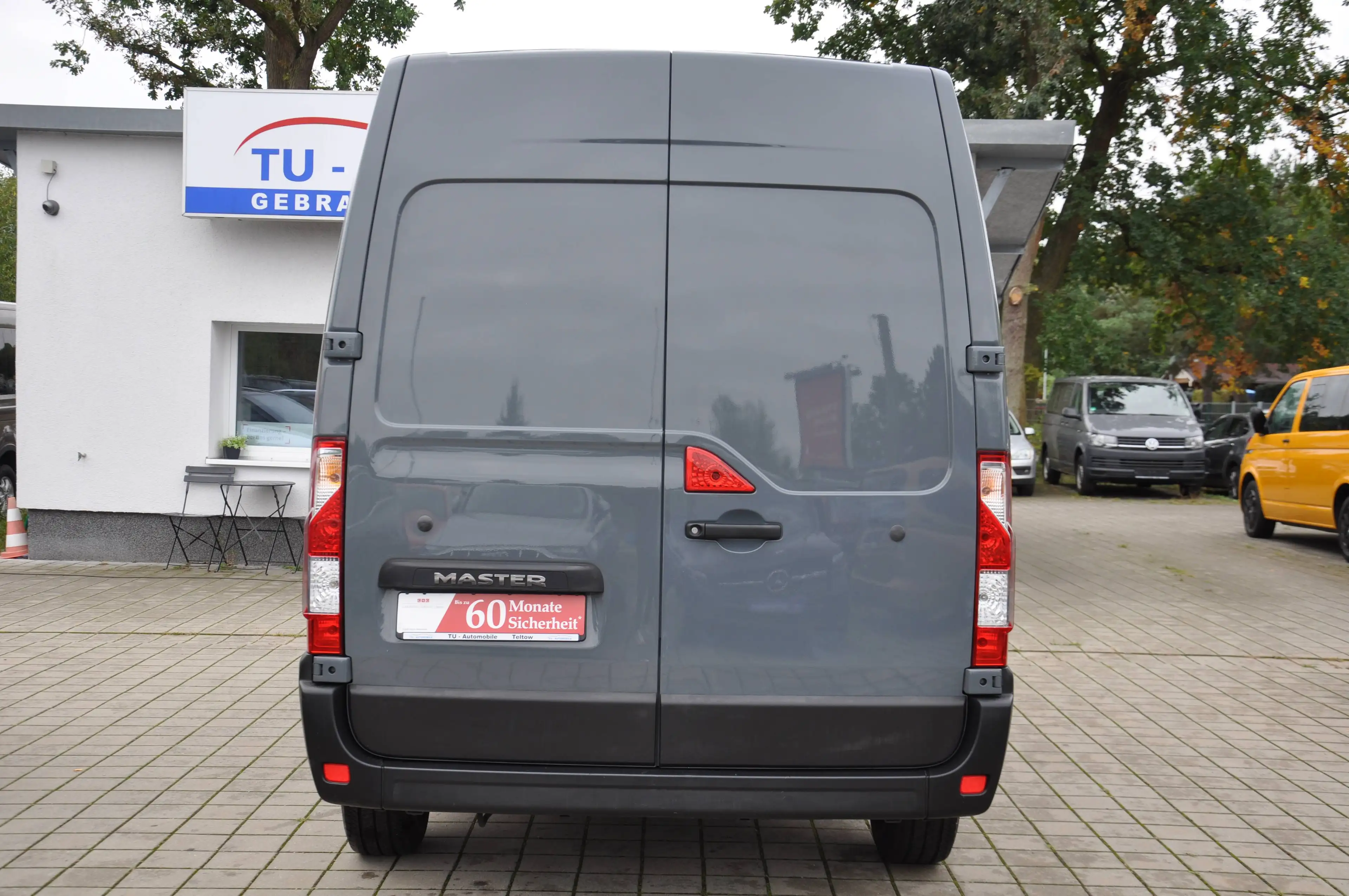 Renault Master Master Kasten L2H2 HKa 3,3t Automatik-Klima-1.Hand-MwSt. ausweisbar — photo 12