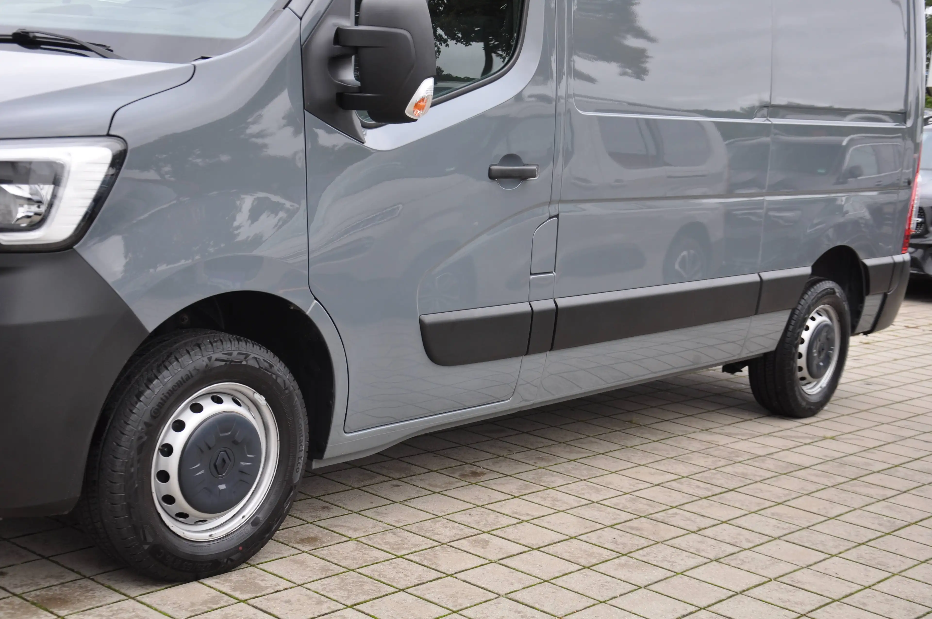 Renault Master Master Kasten L2H2 HKa 3,3t Automatik-Klima-1.Hand-MwSt. ausweisbar — photo 8