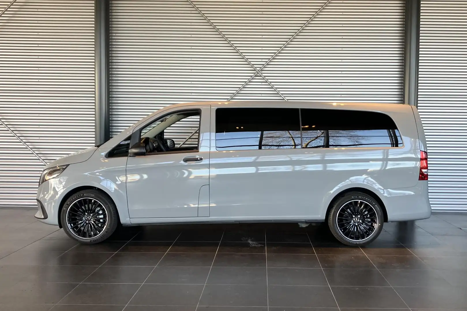 Mercedes-Benz Vito 114 L3 Automaat Pro Dubbel Cabine Facelift | Airco Grau - 2