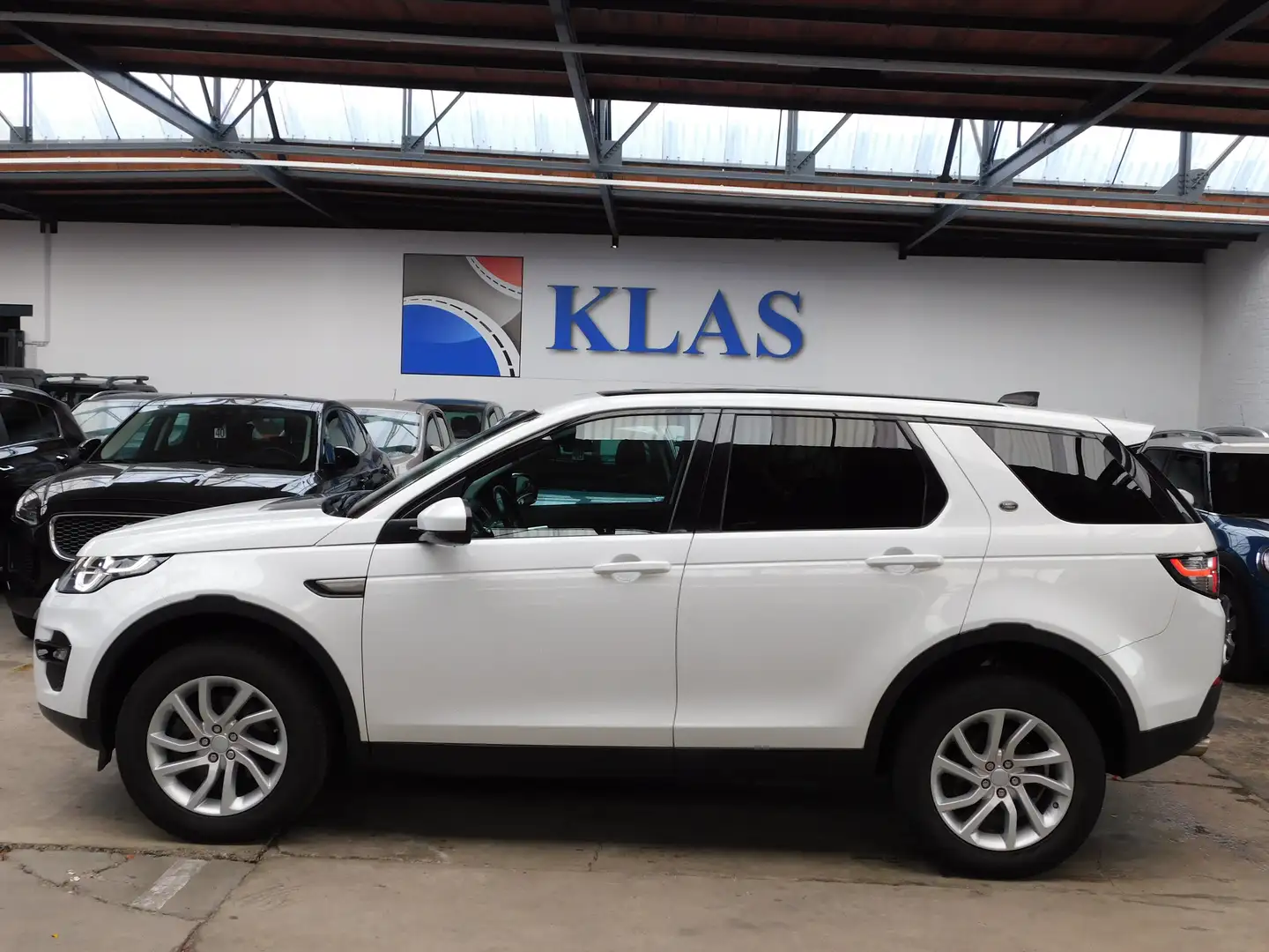 Land Rover Discovery Sport 2.0 TD4+4X4+CUIR+GPS+CAMERA+TOIT PANO+++ Bianco - 2