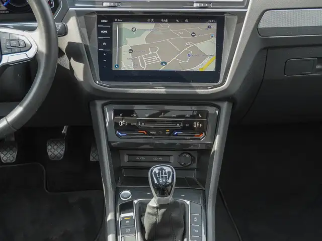 Volkswagen Tiguan view 9