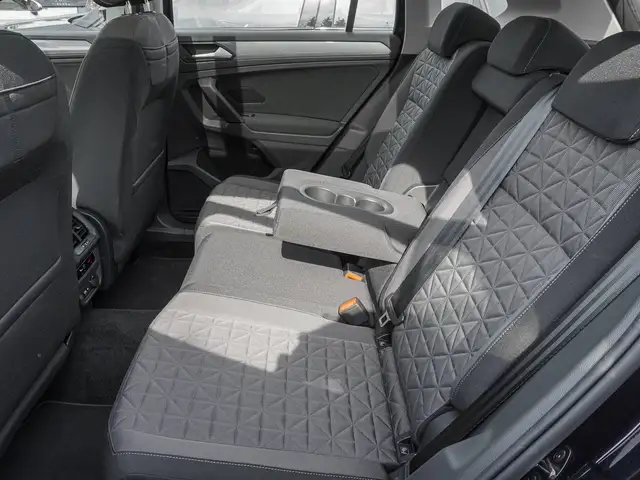 Volkswagen Tiguan view 14