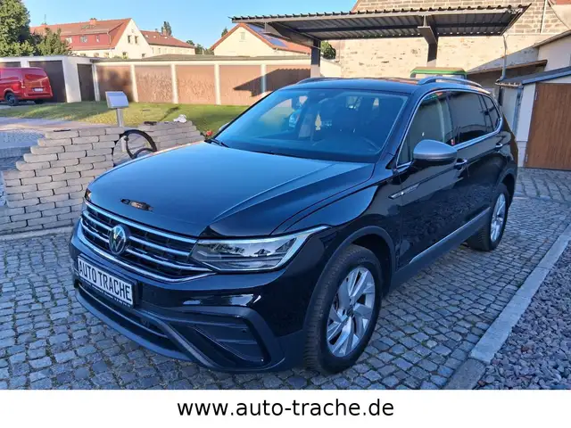Volkswagen Tiguan Allspace Tiguan  Life AHK Navi 7 Sitze GRA LED DAB Navi
