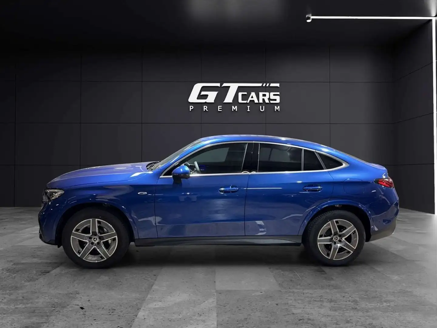 Mercedes-Benz GLC 63 AMG 300de 4MATIC Coupé Albastru - 2