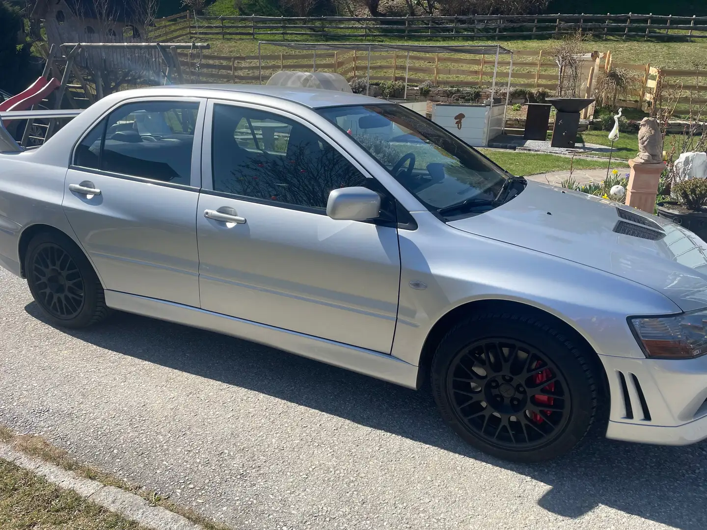 Mitsubishi Lancer Evo Ralliart Silber - 1