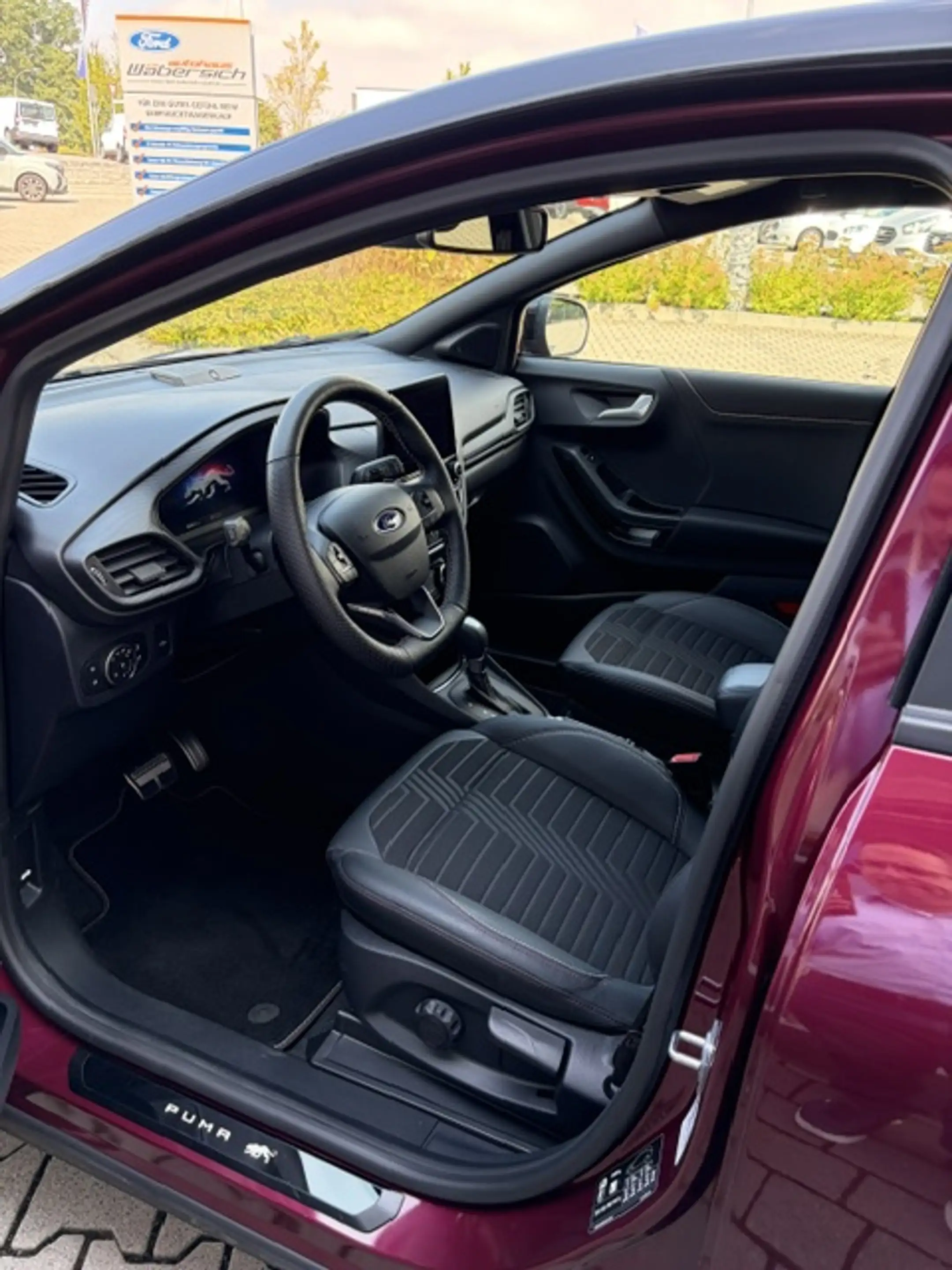 Ford Puma Vivid Ruby Edition — photo 14