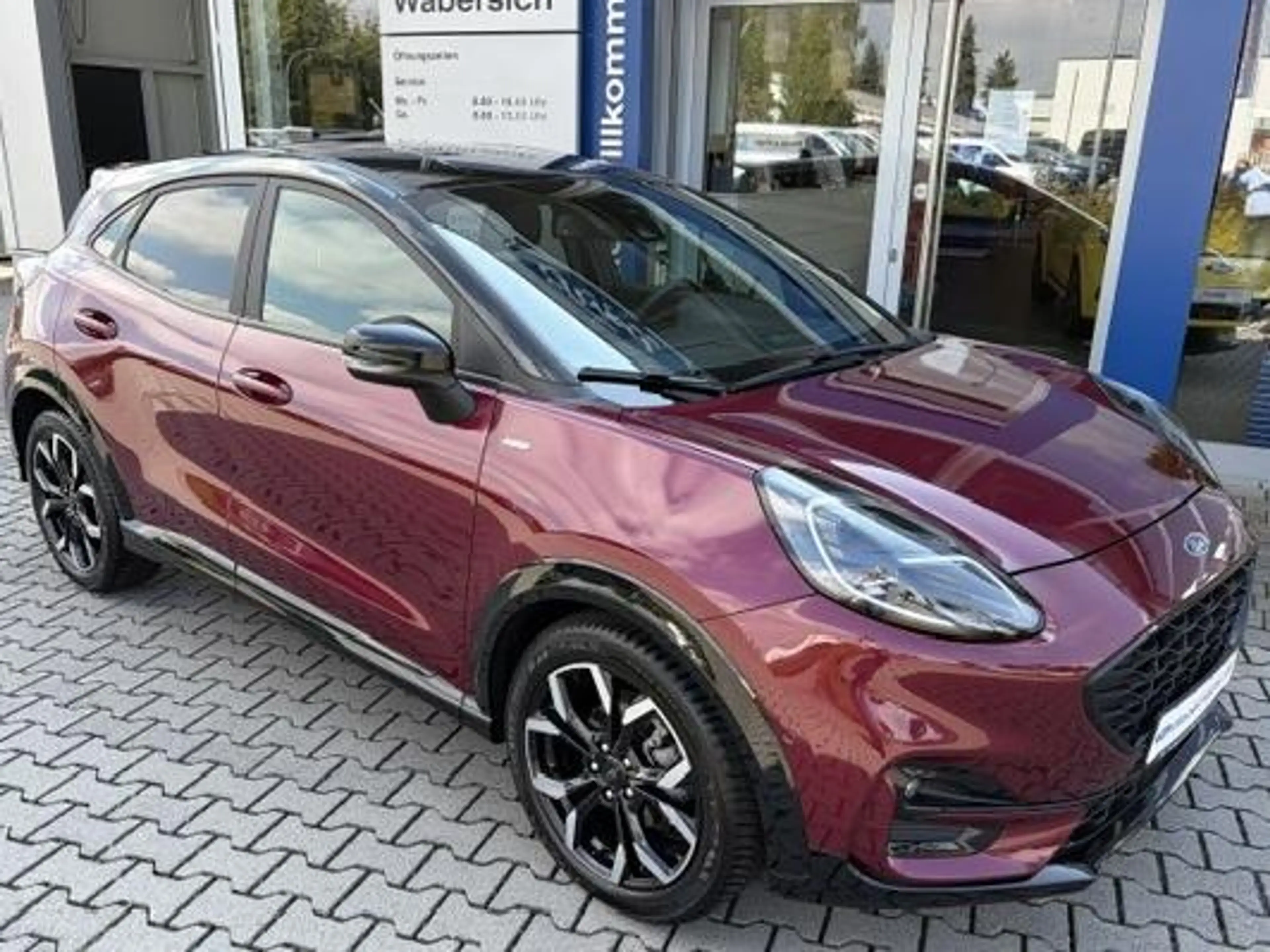 Ford Puma Vivid Ruby Edition — photo 3