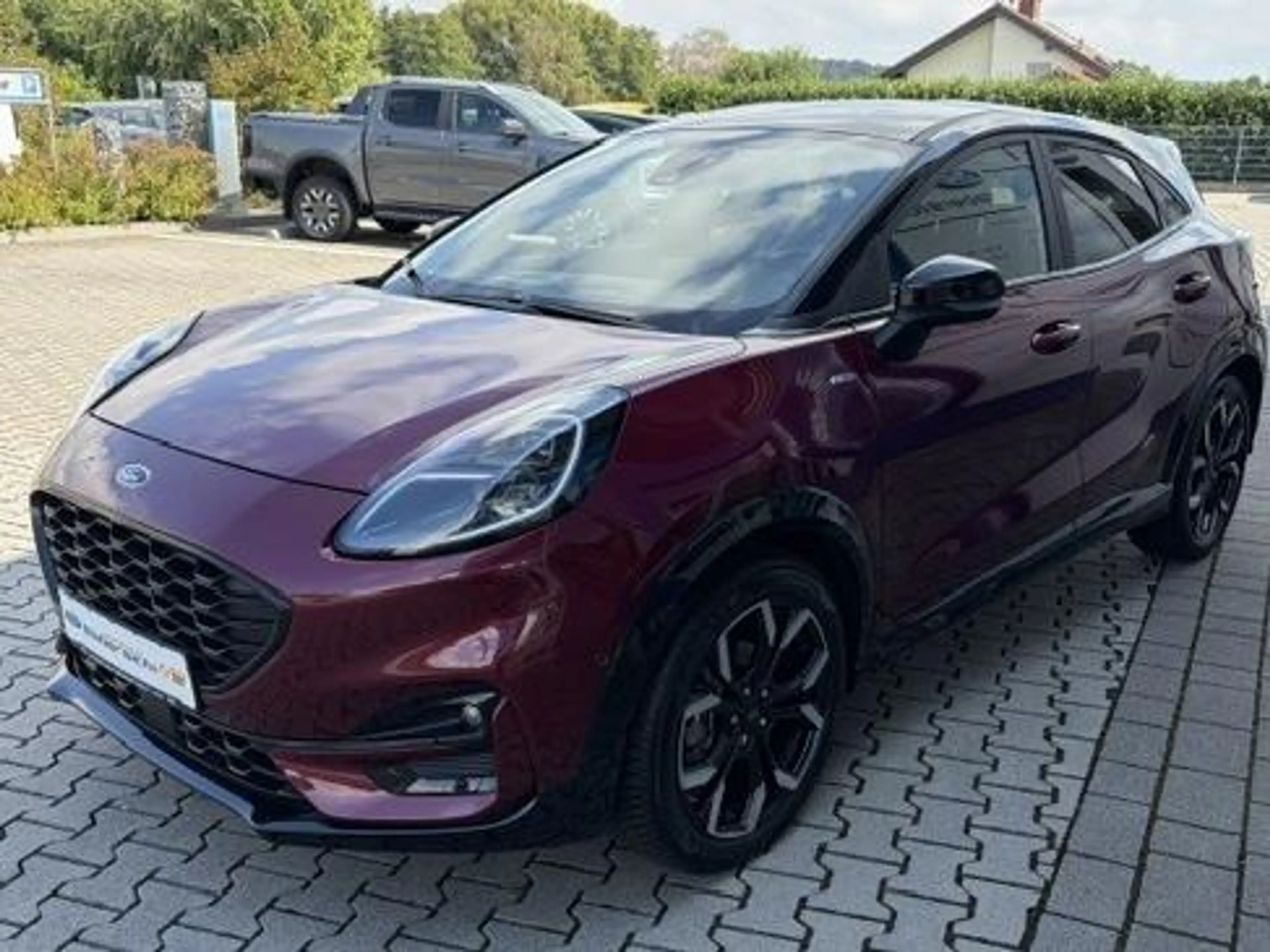Ford Puma Vivid Ruby Edition — photo 4