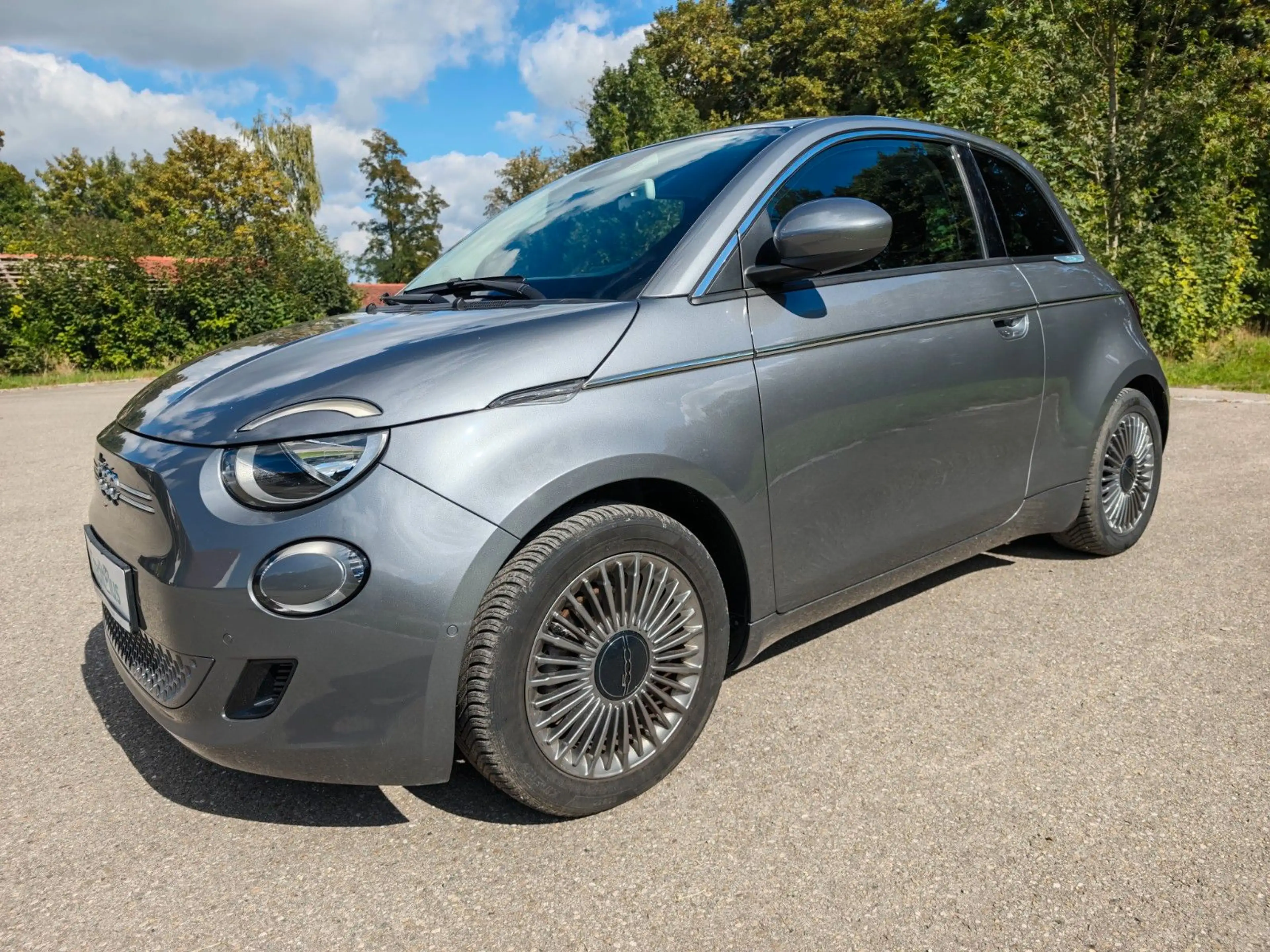 Fiat 500e 42 Comfort Style SHZ PDC RFK Lane — photo 4