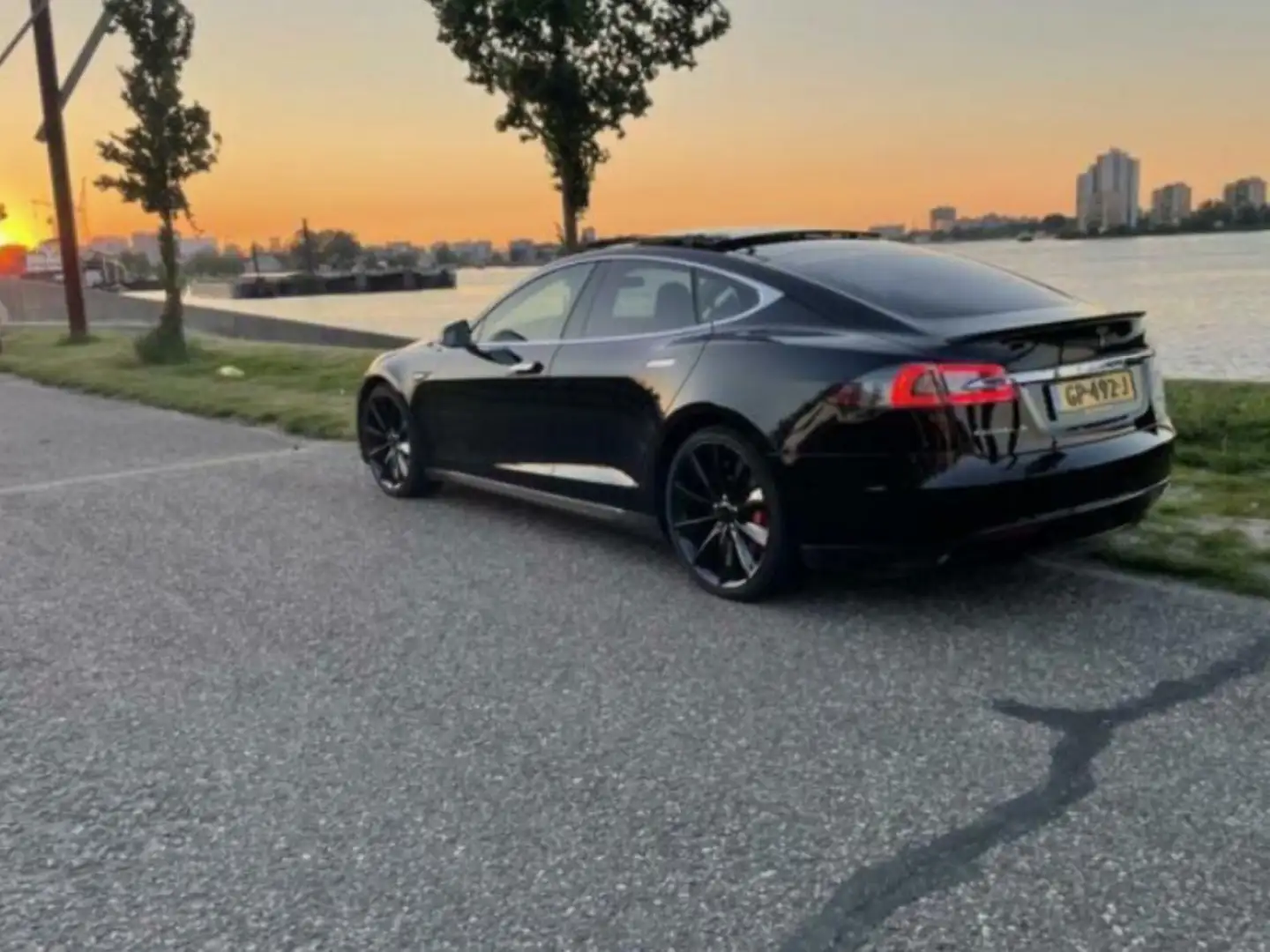 Tesla Model S P85D Performance Insane + Free Supercharge Zwart - 2
