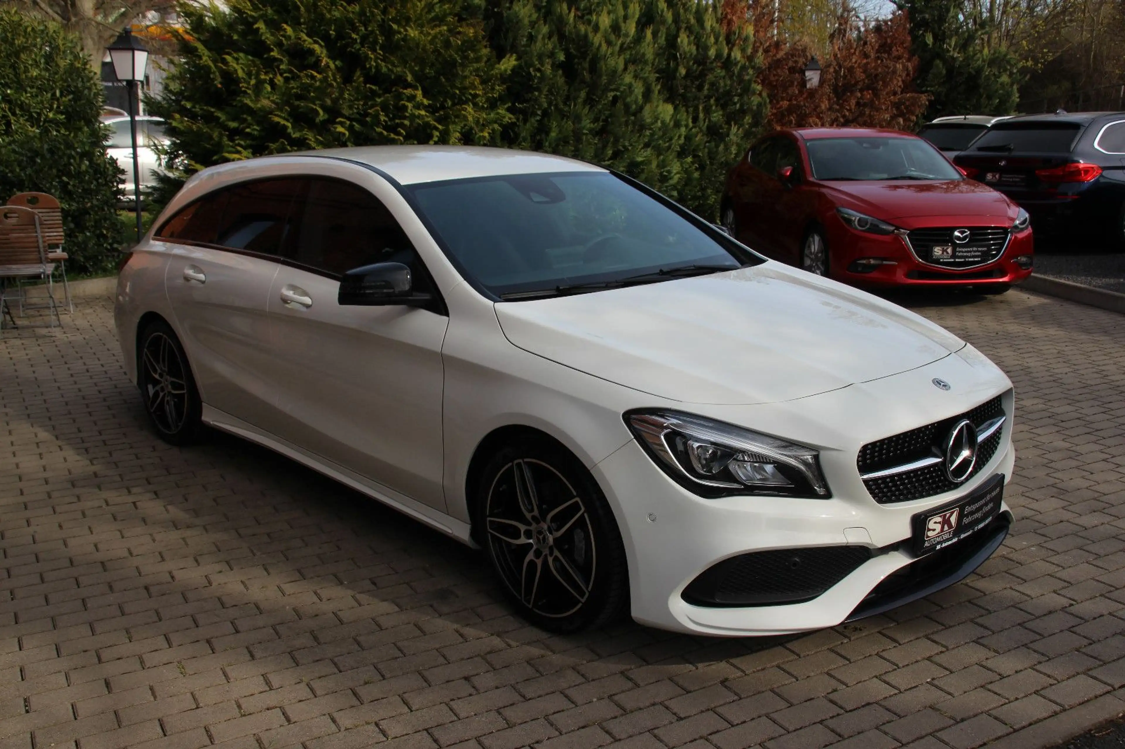 Mercedes-Benz CLA 220 Shooting Brake AMG-Line 4Matic — photo 5