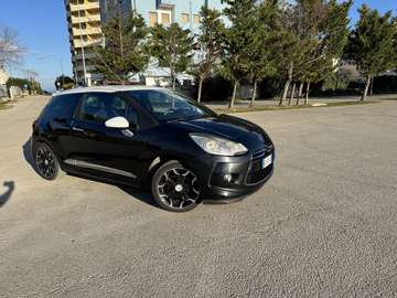 DS3 1.6 turbo thp Just Black 155cv