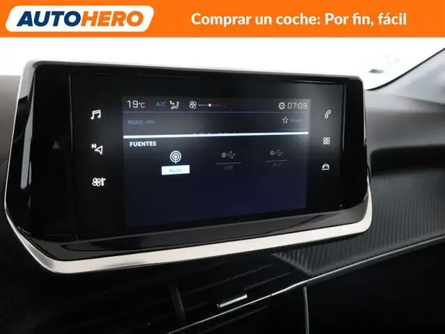 Peugeot 208 view 21