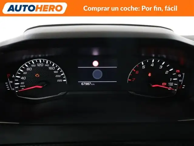 Peugeot 208 view 24