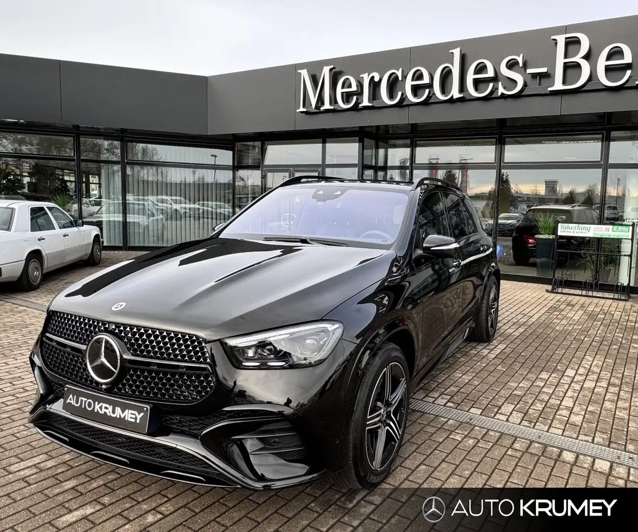 Mercedes-Benz GLE 350 de 4MATIC AMG+Distr+Night+Multibeam+360° crna - 2