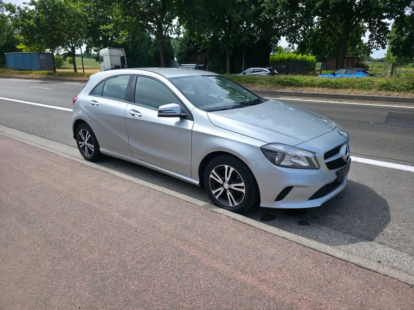 Mercedes-Benz A 180 d 1°EIG. IN PERFECTE STAAT MET VEEL OPTIES !! Grau - 1