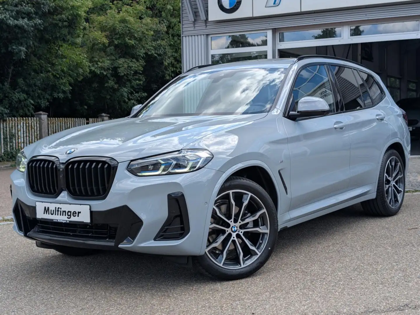 BMW X3 x20d M Sport SuView Standh.PanoD.Laser AHK20" Szary - 2