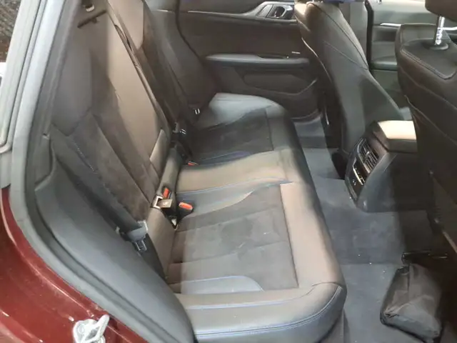 BMW 4 Series view 14