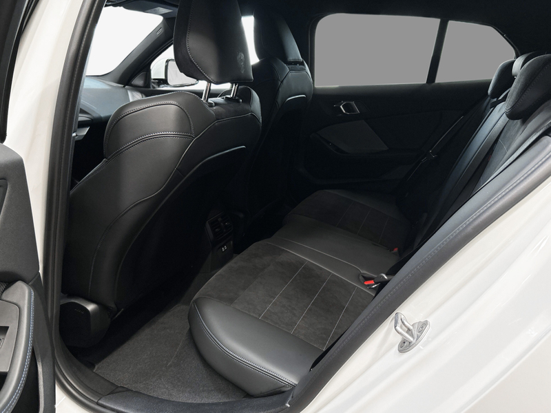 BMW 118 d Aut. — photo 12