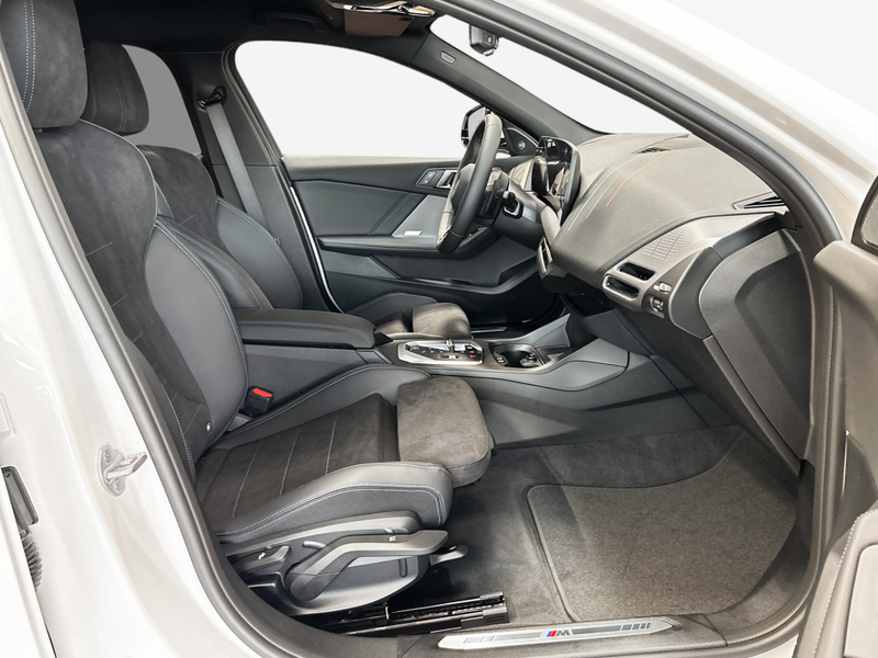 BMW 118 d Aut. — photo 13