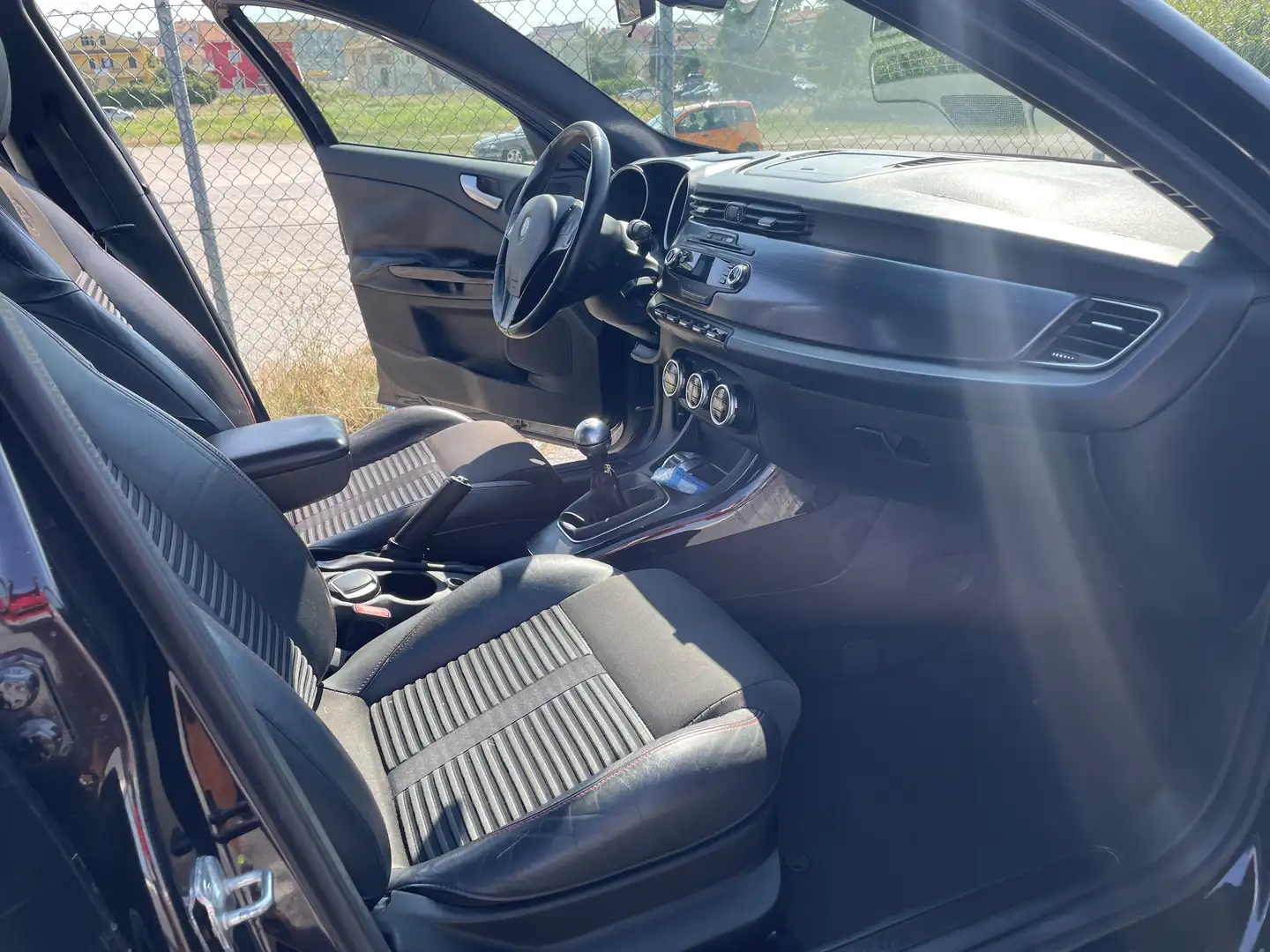 Alfa Romeo Giulietta 2.0 jtdm Veloce 140cv - 2