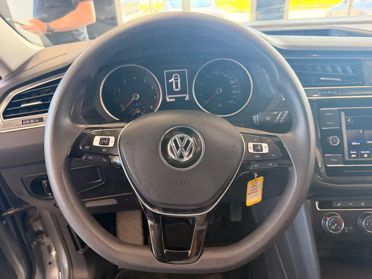 Volkswagen Tiguan снимка Volkswagen Tiguan