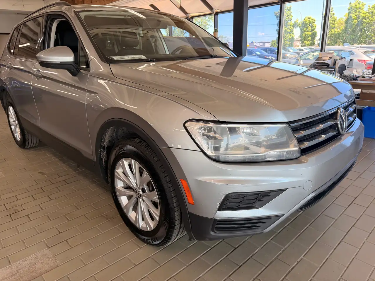 Volkswagen Tiguan снимка Volkswagen Tiguan
